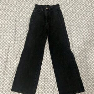 ZARA black high waisted jeans size 2 FITS LIKE 0